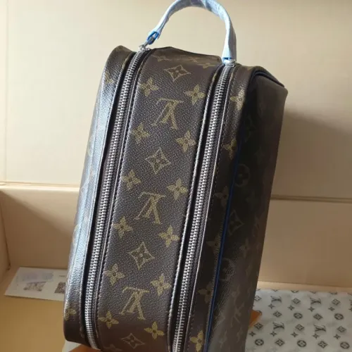 Cheap Louis Vuitton AAA Quality Cosmetic Pouches #1404797 Replica Wholesale [$102.00 USD] [ITEM#1404797] on Replica Louis Vuitton AAA Quality Pouches
