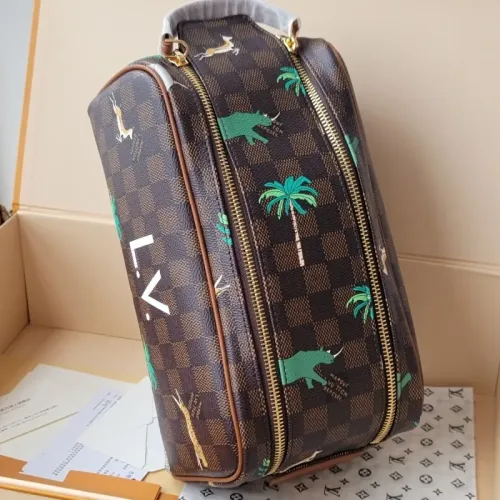 Cheap Louis Vuitton AAA Quality Cosmetic Pouches #1404801 Replica Wholesale [$102.00 USD] [ITEM#1404801] on Replica Louis Vuitton AAA Quality Pouches