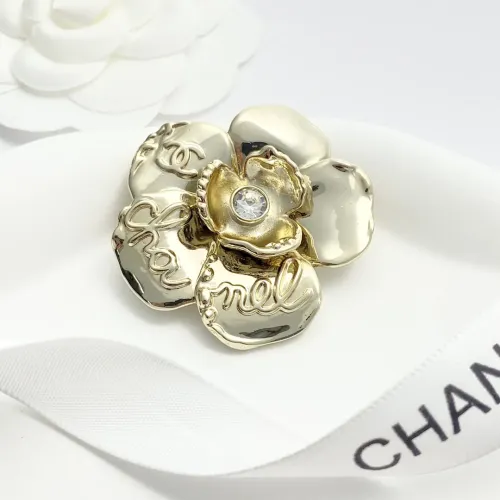 Cheap Chanel Brooches For Women #1404872 Replica Wholesale [$38.00 USD] [ITEM#1404872] on Replica Chanel Brooches