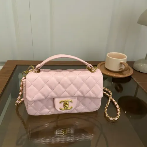 Chanel Messenger Bags For Women #1404879