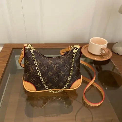 Louis Vuitton Messenger Bags For Women #1404906