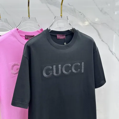 Cheap Gucci T-Shirts Short Sleeved For Unisex #1405133 Replica Wholesale [$64.00 USD] [ITEM#1405133] on Replica Gucci T-Shirts
