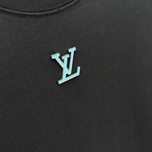 Cheap Louis Vuitton LV T-Shirts Short Sleeved For Unisex #1405139 Replica Wholesale [$64.00 USD] [ITEM#1405139] on Replica Louis Vuitton LV T-Shirts