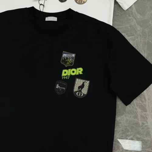 Cheap Christian Dior T-Shirts Short Sleeved For Unisex #1405291 Replica Wholesale [$60.00 USD] [ITEM#1405291] on Replica Christian Dior T-Shirts