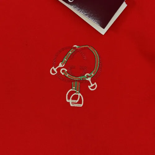 Cheap Gucci T-Shirts Short Sleeved For Unisex #1405293 Replica Wholesale [$60.00 USD] [ITEM#1405293] on Replica Gucci T-Shirts
