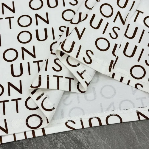 Cheap Louis Vuitton LV T-Shirts Short Sleeved For Unisex #1405295 Replica Wholesale [$60.00 USD] [ITEM#1405295] on Replica Louis Vuitton LV T-Shirts