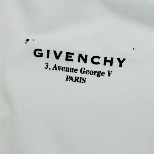 Cheap Givenchy T-Shirts Short Sleeved For Men #1405299 Replica Wholesale [$76.00 USD] [ITEM#1405299] on Replica Givenchy T-Shirts