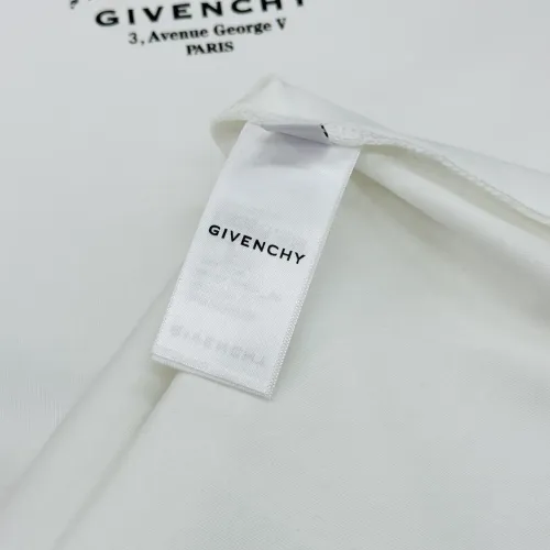 Cheap Givenchy T-Shirts Short Sleeved For Men #1405299 Replica Wholesale [$76.00 USD] [ITEM#1405299] on Replica Givenchy T-Shirts