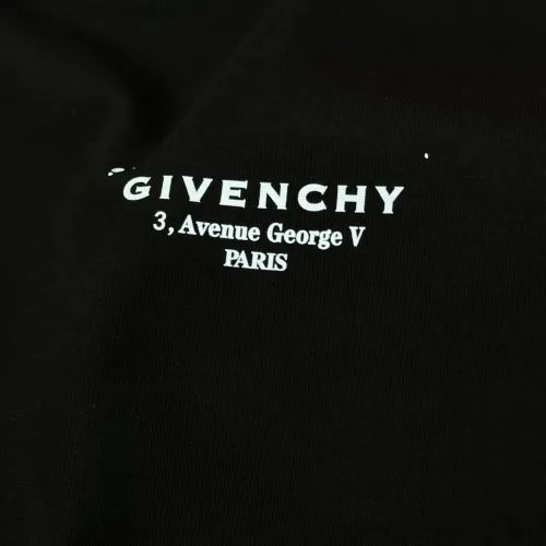 Cheap Givenchy T-Shirts Short Sleeved For Men #1405301 Replica Wholesale [$76.00 USD] [ITEM#1405301] on Replica Givenchy T-Shirts