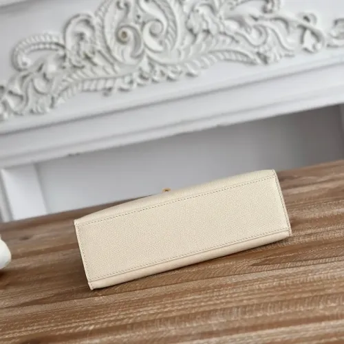 Cheap Hermes AAA Quality Handbags For Women #1405356 Replica Wholesale [$88.00 USD] [ITEM#1405356] on Replica Hermes AAA Quality Handbags