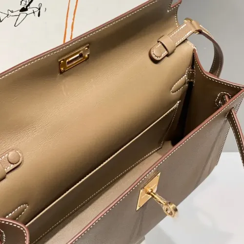 Cheap Hermes AAA Quality Messenger Bags For Women #1405365 Replica Wholesale [$88.00 USD] [ITEM#1405365] on Replica Hermes AAA Quality Messenger Bags