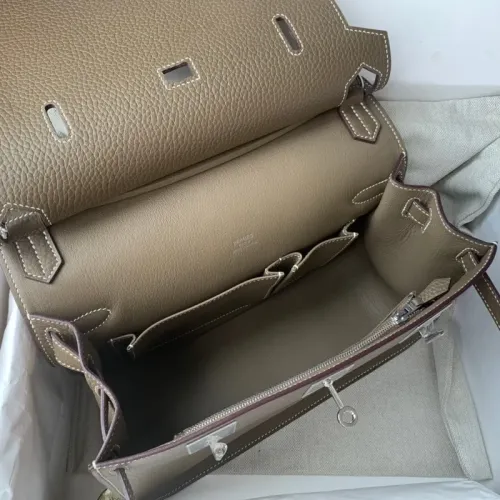 Cheap Hermes AAA Quality Messenger Bags For Women #1405367 Replica Wholesale [$115.00 USD] [ITEM#1405367] on Replica Hermes AAA Quality Messenger Bags