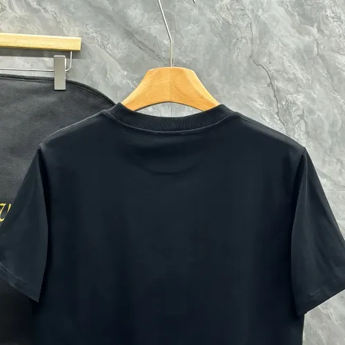 Cheap Fendi T-Shirts Short Sleeved For Unisex #1405510 Replica Wholesale [$80.00 USD] [ITEM#1405510] on Replica Fendi T-Shirts