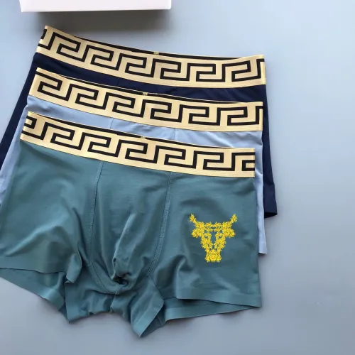 Cheap Versace Underwears For Men #1405759 Replica Wholesale [$32.00 USD] [ITEM#1405759] on Replica Versace Underwears