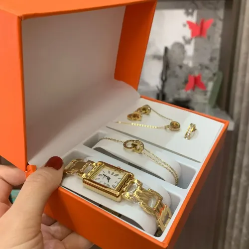 Cheap Cartier Watches For Women #1405859 Replica Wholesale [$40.00 USD] [ITEM#1405859] on Replica Cartier Watches