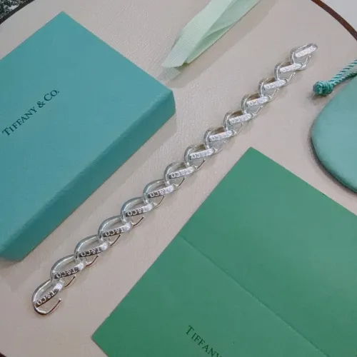 Cheap Tiffany Bracelets #1405905 Replica Wholesale [$56.00 USD] [ITEM#1405905] on Replica Tiffany Bracelets