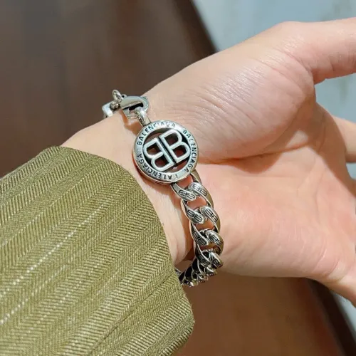 Cheap Balenciaga Bracelets #1405952 Replica Wholesale [$60.00 USD] [ITEM#1405952] on Replica Balenciaga Bracelets