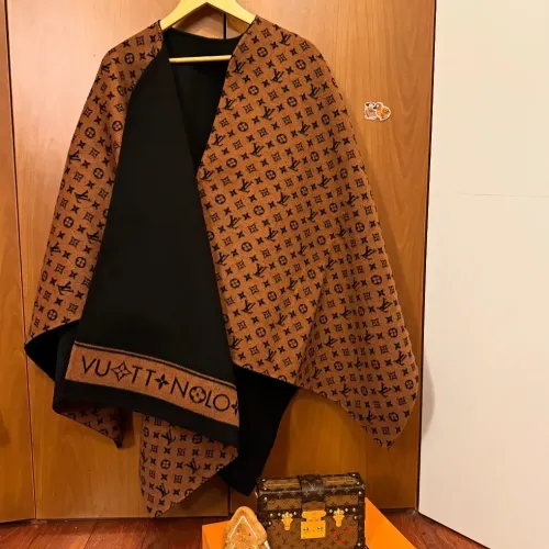 Louis Vuitton Poncho For Women #1406149
