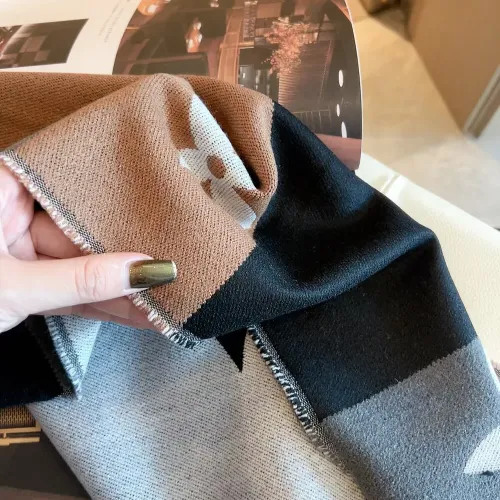 Cheap Louis Vuitton Scarf For Women #1406167 Replica Wholesale [$29.00 USD] [ITEM#1406167] on Replica Louis Vuitton Scarf