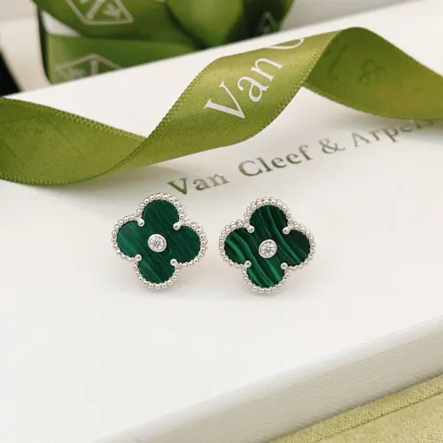 Cheap Van Cleef &amp; Arpels Earrings For Women #1406188 Replica Wholesale [$25.00 USD] [ITEM#1406188] on Replica Van Cleef &amp; Arpels Earrings