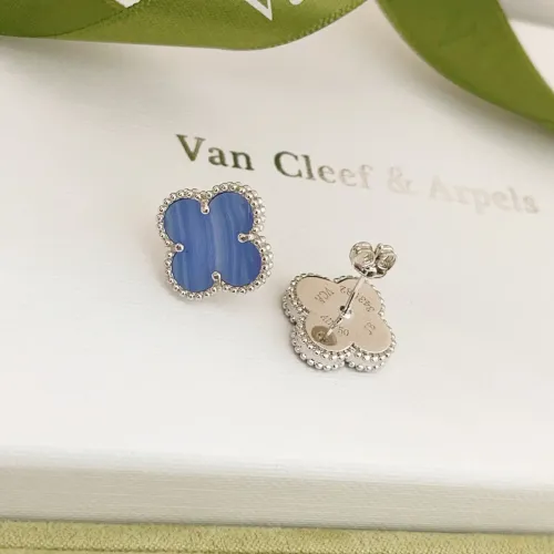 Cheap Van Cleef &amp; Arpels Earrings For Women #1406288 Replica Wholesale [$25.00 USD] [ITEM#1406288] on Replica Van Cleef &amp; Arpels Earrings