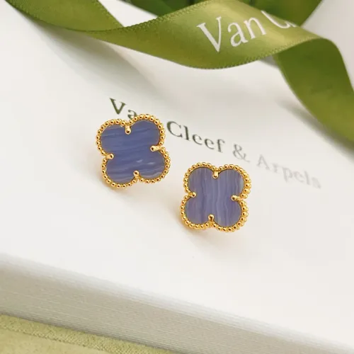 Cheap Van Cleef &amp; Arpels Earrings For Women #1406289 Replica Wholesale [$25.00 USD] [ITEM#1406289] on Replica Van Cleef &amp; Arpels Earrings