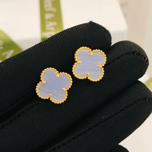 Cheap Van Cleef &amp; Arpels Earrings For Women #1406289 Replica Wholesale [$25.00 USD] [ITEM#1406289] on Replica Van Cleef &amp; Arpels Earrings