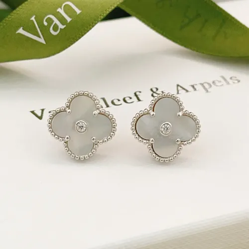 Cheap Van Cleef &amp; Arpels Earrings For Women #1406293 Replica Wholesale [$25.00 USD] [ITEM#1406293] on Replica Van Cleef &amp; Arpels Earrings