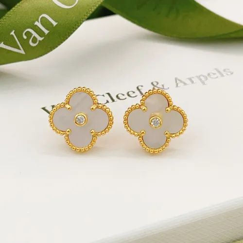 Cheap Van Cleef &amp; Arpels Earrings For Women #1406295 Replica Wholesale [$25.00 USD] [ITEM#1406295] on Replica Van Cleef &amp; Arpels Earrings