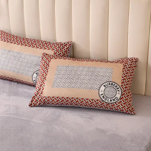 Cheap Burberry Bedding #1406495 Replica Wholesale [$85.00 USD] [ITEM#1406495] on Replica Burberry Bedding