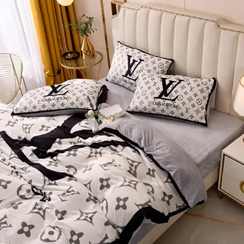 Cheap Louis Vuitton Bedding #1406504 Replica Wholesale [$85.00 USD] [ITEM#1406504] on Replica Louis Vuitton Bedding
