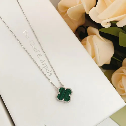 Cheap Van Cleef &amp; Arpels Necklaces For Women #1406552 Replica Wholesale [$25.00 USD] [ITEM#1406552] on Replica Van Cleef &amp; Arpels Necklaces