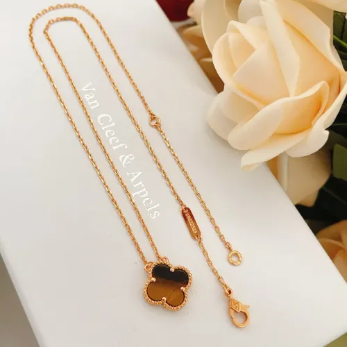 Cheap Van Cleef &amp; Arpels Necklaces For Women #1406556 Replica Wholesale [$25.00 USD] [ITEM#1406556] on Replica Van Cleef &amp; Arpels Necklaces