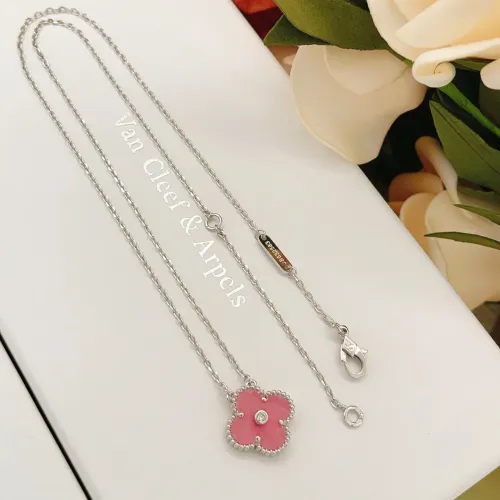 Cheap Van Cleef &amp; Arpels Necklaces For Women #1406560 Replica Wholesale [$25.00 USD] [ITEM#1406560] on Replica Van Cleef &amp; Arpels Necklaces