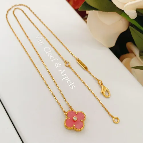 Cheap Van Cleef &amp; Arpels Necklaces For Women #1406562 Replica Wholesale [$25.00 USD] [ITEM#1406562] on Replica Van Cleef &amp; Arpels Necklaces