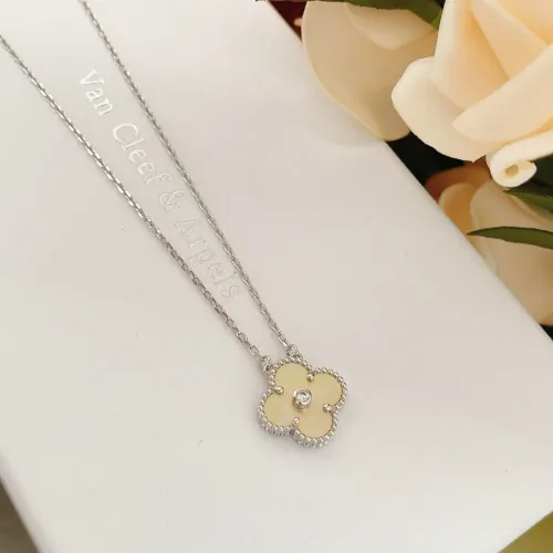 Cheap Van Cleef &amp; Arpels Necklaces For Women #1406566 Replica Wholesale [$25.00 USD] [ITEM#1406566] on Replica Van Cleef &amp; Arpels Necklaces
