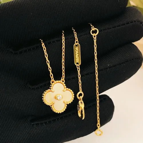 Cheap Van Cleef &amp; Arpels Necklaces For Women #1406568 Replica Wholesale [$25.00 USD] [ITEM#1406568] on Replica Van Cleef &amp; Arpels Necklaces
