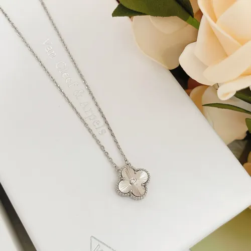 Cheap Van Cleef &amp; Arpels Necklaces For Women #1406574 Replica Wholesale [$25.00 USD] [ITEM#1406574] on Replica Van Cleef &amp; Arpels Necklaces