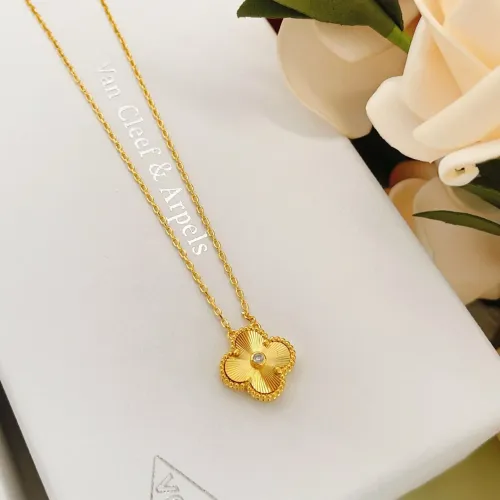 Cheap Van Cleef &amp; Arpels Necklaces For Women #1406576 Replica Wholesale [$25.00 USD] [ITEM#1406576] on Replica Van Cleef &amp; Arpels Necklaces