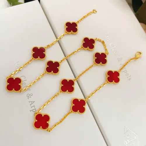 Cheap Van Cleef &amp; Arpels Necklaces For Women #1406579 Replica Wholesale [$45.00 USD] [ITEM#1406579] on Replica Van Cleef &amp; Arpels Necklaces