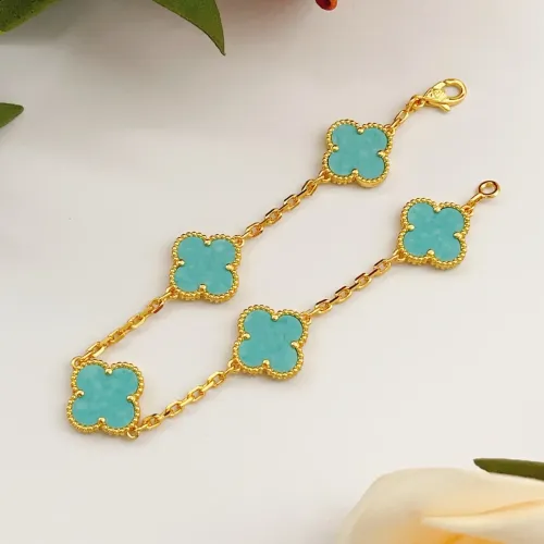 Cheap Van Cleef &amp; Arpels Bracelets For Women #1406583 Replica Wholesale [$34.00 USD] [ITEM#1406583] on Replica Van Cleef &amp; Arpels Bracelets