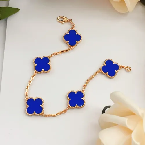 Cheap Van Cleef &amp; Arpels Bracelets For Women #1406585 Replica Wholesale [$34.00 USD] [ITEM#1406585] on Replica Van Cleef &amp; Arpels Bracelets
