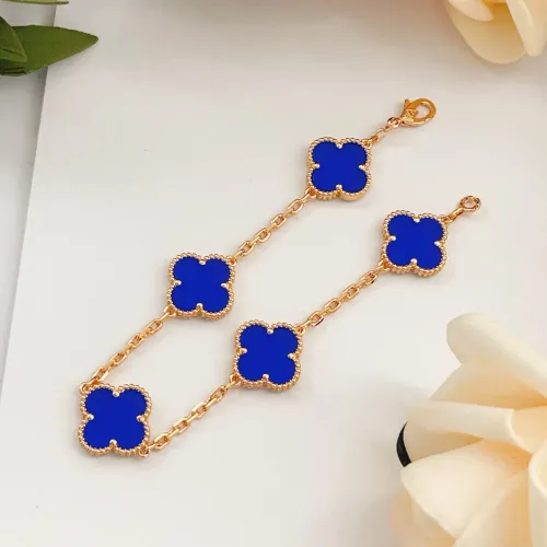 Cheap Van Cleef &amp; Arpels Bracelets For Women #1406585 Replica Wholesale [$34.00 USD] [ITEM#1406585] on Replica Van Cleef &amp; Arpels Bracelets