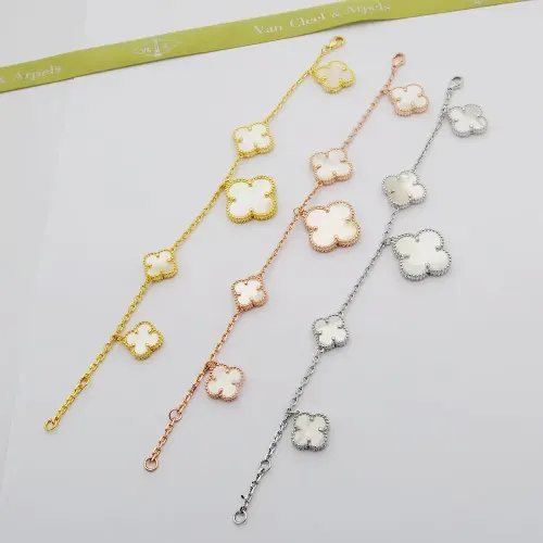 Cheap Van Cleef &amp; Arpels Bracelets For Women #1406597 Replica Wholesale [$32.00 USD] [ITEM#1406597] on Replica Van Cleef &amp; Arpels Bracelets