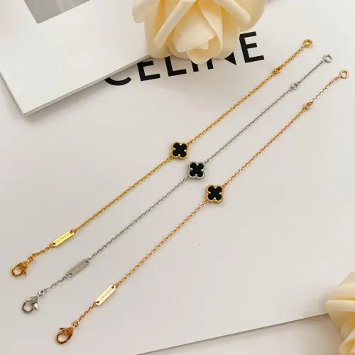 Cheap Van Cleef &amp; Arpels Bracelets For Women #1406621 Replica Wholesale [$25.00 USD] [ITEM#1406621] on Replica Van Cleef &amp; Arpels Bracelets