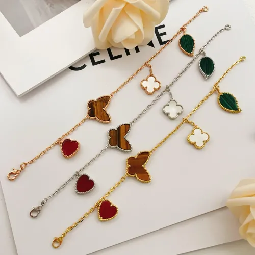 Cheap Van Cleef &amp; Arpels Bracelets For Women #1406632 Replica Wholesale [$34.00 USD] [ITEM#1406632] on Replica Van Cleef &amp; Arpels Bracelets