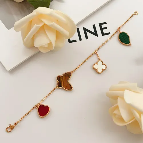 Cheap Van Cleef &amp; Arpels Bracelets For Women #1406633 Replica Wholesale [$34.00 USD] [ITEM#1406633] on Replica Van Cleef &amp; Arpels Bracelets