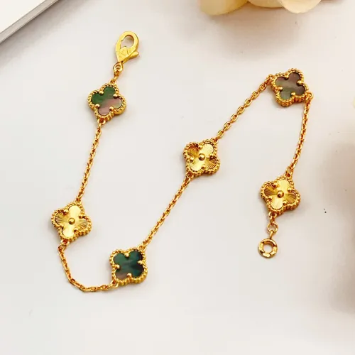 Cheap Van Cleef &amp; Arpels Bracelets For Women #1406637 Replica Wholesale [$34.00 USD] [ITEM#1406637] on Replica Van Cleef &amp; Arpels Bracelets