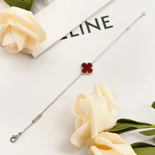 Cheap Van Cleef &amp; Arpels Bracelets For Women #1406644 Replica Wholesale [$25.00 USD] [ITEM#1406644] on Replica Van Cleef &amp; Arpels Bracelets