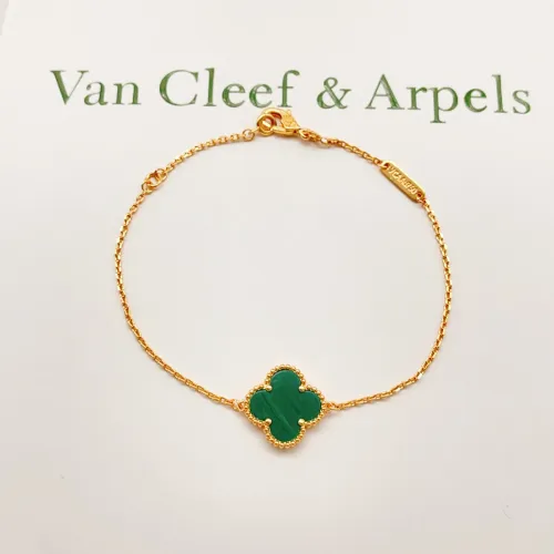 Van Cleef & Arpels Bracelets For Women #1406648